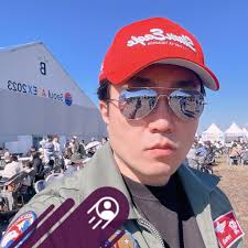 Hi can someone advise if Alpaca world is stroller friendly? If not, any  advise