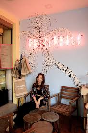 4*4*3.1cm mini yellow rubber duck pvc bath toy sound floating ducks children swiming beach gifts item name: Rubber Duck Plaza Damas Yukiko Tan