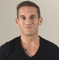 8 "Thomas Kampmann" profiles