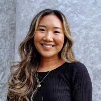 Jen Bae's Instagram, Twitter & Facebook