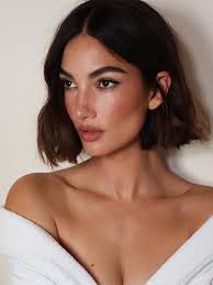 10 Tricks Makeup Artists Use For Almond Shaped-Eyes