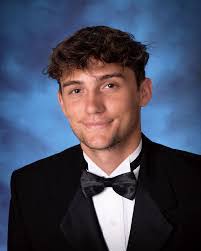 Paul Trageser's Instagram, Twitter & Facebook