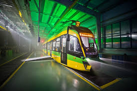 Gigantyczna ulewa w poznaniu całkowicie sparaliżowała miasto. The New Tram For Poznan Unveiled