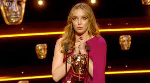 Jodie comer is looking stunning ahead of her appearance on the red carpet in her living room for the bafta tv awards tonight. Killing Eve S Jodie Comer Pays Emotional Tribute To Phoebe Waller Bridge And Stephen Graham After Bafta Tv Win