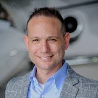 Darren Buss's Instagram, Twitter & Facebook