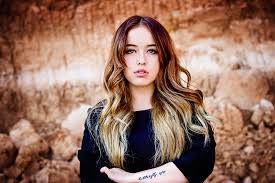 Seeing myself with long hair is so weird, as i have a totally different face structure to when i was a child. Surprisingly This Is The Best Hair Color For Brown Eyes