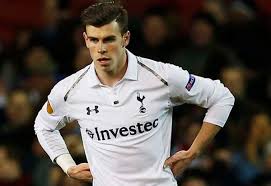 He becomes only the third player to win both awards in the same season. Gareth Bale Sweeps Player Of The Year Awards Sports Illustrated
