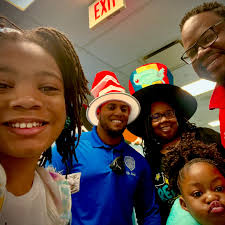 Richard Wyatt (@iamriddy) • Instagram photos and videos