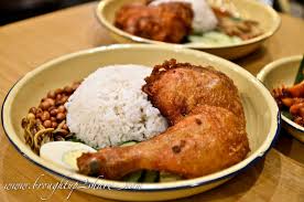 Our friendly trip advisor from ixigo helps you plan your next tour and gives you great ideas on what to do, where to eat, where to stay and when to. éµçš®å±‹ Iron House Kopitiam Seri Kembangan Brought Up 2 Share