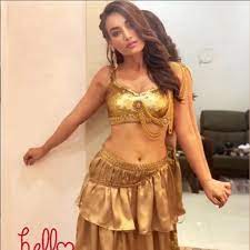We would like to show you a description here but the site won't allow us. Surbhi Jyoti Of Naagin 3 Fame Is All Shimmer And Gold In Her Latest Pic Check It Out Pinkvilla
