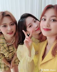 Because that was all she knew how to say in chinese! Jihyo Dahyun Tzuyu 9gag