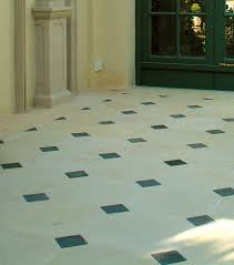 We sell plain tiles, encaustic tiles, tiles for indoor use and for outdoor use. Orangery Floor Tile 4 Corners Hn750a Haddonstone Usa