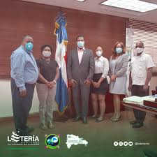 تمت إضافة ‏صورة جديدة‏ بواسطة...