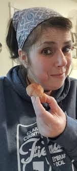 The wonderful quality of Spam is its versatility. When molded properly, it  made a delicious substitute for our Traditional Thanksgiving turkey. First  suggested in our popular Hawaiian Favorites Cookbook. Kids and adults