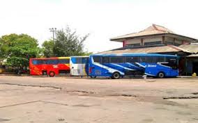 Gan, kalo ane cuma masang mod supir bus nya aja gimana? Angkutan Bus Kembali Diperbolehkan Masuk Terminal Terboyo Semarang Semarangpedia