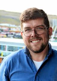 Eg vóni ongantíð, at eg verði normalur