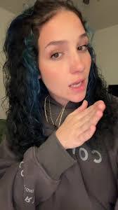 Vanessa Chisolm's Instagram, Twitter & Facebook