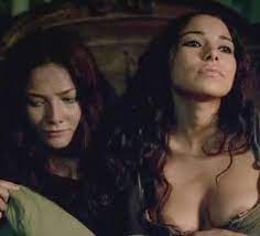 Jessica parker kennedy (born on october 3, 1984 in calgary, alberta) is a canadian actress. Jessica Parker Kennedy And Clara Paget Dating Gossip News Photos