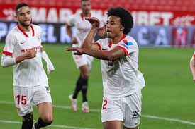 He has worked for sky sport italy since the age of 19, and h. Jqvs0bsvaznr7m