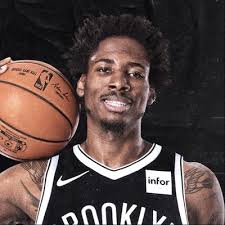 Ed Davis (@eddavisXVII)