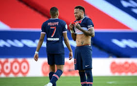 Neymar drew attention for his impressive soccer abilities at an early age. Neymar Is Like Ronaldinho His Attitude Will Stop Him Reaching His Potential Giuly