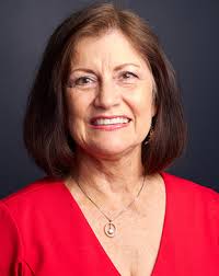 Debra Waddell's Instagram, Twitter & Facebook