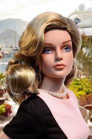 “Veronica” Golden Elegance wig for Grace Dolls — VDC