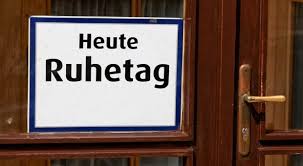 Wegen einer schweren infektion länger ausfällt, diese auskuriert, wieder arbeitet und kurze zeit nach der arbeitswiederaufnahme einen knochenbruch erleidet, beginnen die sechs wochen von neuem. 4 Tage Woche Bei Uns Ist Freitags Das Buro Geschlossen Impulse