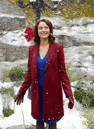 11/20/2018 (us) family, romance, tv movie 1h 30m. Hope At Christmas 8