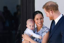 Archie would simply go by 'master. Prinz Harry Meghan Markle Sprechen Uber Familienmomente Mit Sohn Archie Gala De