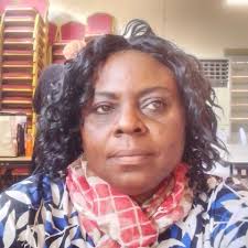 This Christmas how is going to be ooh Who is hosting me ooh😅