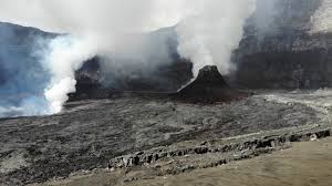 The mount nyiragongo volcano, located north of goma in the congo, erupted on may 22, sparking panic among the city's residents. Nyiragongo 2020 La Derniere Terrasse Teaser Youtube