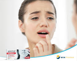 عييتوا من les aphtes و العلاجات الموضعية المؤلمة ؟ ☹️ بفضل أقراص #Aphtus  القابلة للمضغ أقضيوا على الألم بلطف و تمتعوا بتأثير فوري، يستمر لفترة طويلة  ⏳ موالفين souvent يجوكم les aphtes ؟ 😏