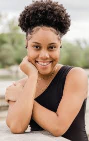 Candace Delaney's Instagram, Twitter & Facebook