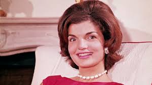 Jackie Kennedy's houses: a glimpse inside her notable estates, cottages,  and penthouses