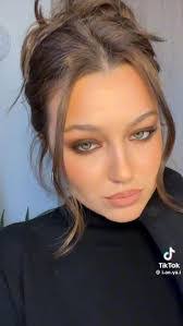 Amy Bouchard's Instagram, Twitter & Facebook