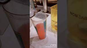 Tiktok - Strawberry Acai Lemonade At Starbucks Starbucksrecipeswithm - Youtube