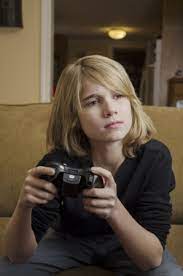 Vp harris meets with mexico president as border crossings hit decade high. Preteen Jungen Stehen Immer Noch Fur Das Foto Lizenzfreie Fotos Bilder Und Stock Fotografie Image 25221335