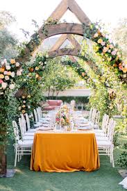 La Tavola Fine Linen Rental Velvet Tamarind With Tuscany Ocean Napkins Photography Pinkerton Photo Citrus Wedding Arizona Wedding Wedding Venue Inspiration