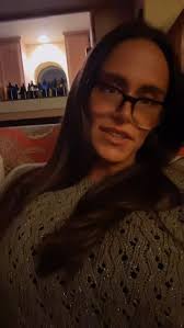 In Cambria today? Go and visit my friend Teresa Lees at her beautiful home,  she will show you her garden. Teresa, aka Tree, is a wealth of knowledge  and if you are