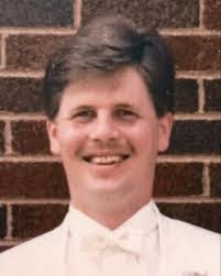 Aaron Schlipp's Instagram, Twitter & Facebook