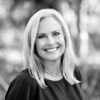 Jill Schulman's Instagram, Twitter & Facebook