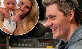 Ed Kavalee quits radio to spend more time with family