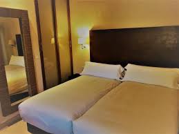 El chillout hotel tres mares, una opción de descanso con una decoración de referencia colonial. Chillout Hotel Tres Mares Tarifa 2020 Updated Deals Hd Photos Reviews