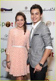 Bailee Madison & Jake T. Austin: Saving Spot! Fundrasier: Photo 607518 | Bailee  Madison, Jake T. Austin Pictures | Just Jared Jr.