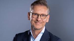 Antenne Bayern: Wie der Radiosender um Hörer kämpft