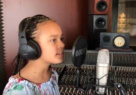 To nagranie mówi samo za siebie! Sara Egwu James Zachwycala W Sieci Przed The Voice Kids To Nagranie Mowi Samo Za Siebie Eska Pl