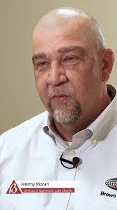 Derrick Hanks's Instagram, Twitter & Facebook