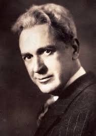 Raymond Greenleaf's Instagram, Twitter & Facebook