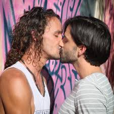Struck by Cupids Arrow: LGBTQ Dating Site - OUT FRONT
